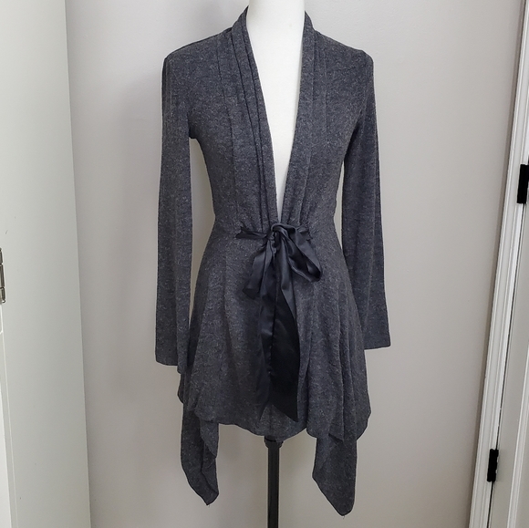 Studio Y Tie Waist Side Tail Long Cardi - Picture 2 of 10